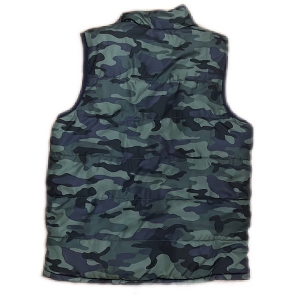 Gap Kids Navy & Green Camo Puffer Vest - Picture 2 of 10